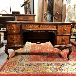 TAV346 - Walnut inlaid writing desk, 18th/19th Century, Dimensions W 130 x H 80 x D 60